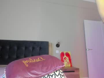 webcam girl deniseone live cam image #3543548