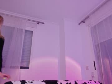 webcam girl mynameisnikki live cam image #4439233