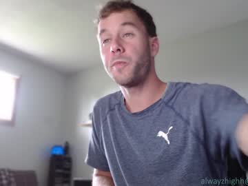 webcam man alwayzhigh live cam image #3315401