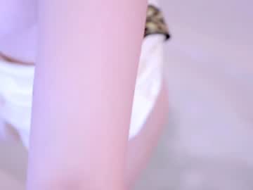 webcam girl runesy live cam image #2849849