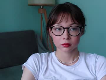 webcam girl cathrynhenley live cam image #10181644