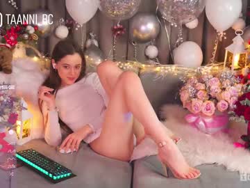 webcam girl taanni_bc live cam image #4819157