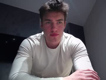 webcam man megamaxxxl live cam image #8821871
