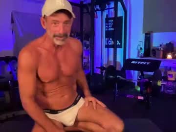 webcam man browneyedmuscleboy32 live cam image #9461684