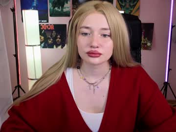 webcam girl carolina_winter live cam image #10337204