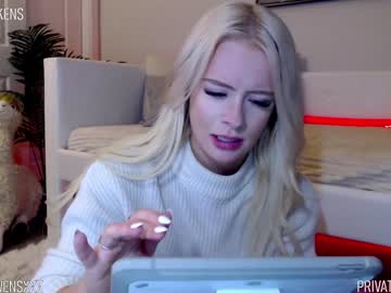 webcam girl oliviaowens live cam image #1853550