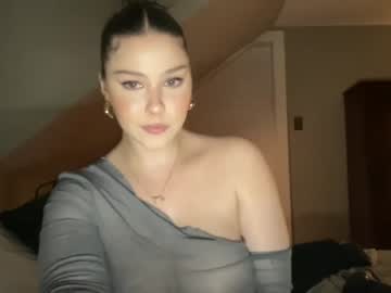 webcam girl novavangogh live cam image #7683740