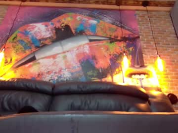 webcam couple kira__edward live cam image #2725367