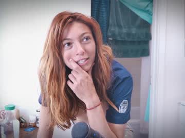 webcam girl artemisfit live cam image #472998