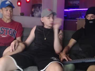 webcam man fratguysonline live cam image #6286368