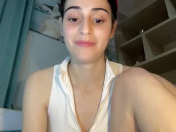 webcam girl wonderland_stia live cam image #10804180