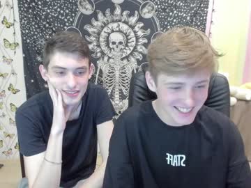 webcam man logancorvus live cam image #2473339