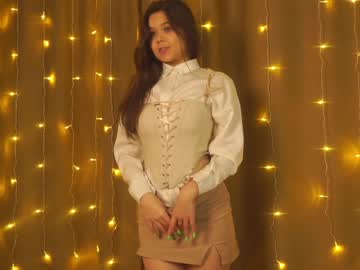 webcam girl helenmoors live cam image #5872783