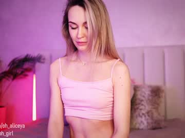 webcam girl oh_girl live cam image #2136311