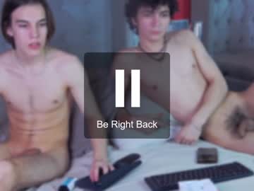 webcam man ethanames live cam image #10932503