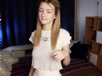 webcam girl whisperprincess live cam image #12941562