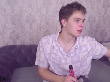 webcam couple jessy_meow live cam image #4706114