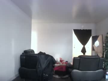 webcam girl cherrykuchixx live cam image #1074615