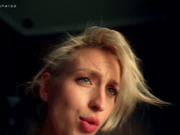 webcam girl artmosphera live cam image #7452489