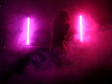 webcam girl artmosphera live cam image #10690448