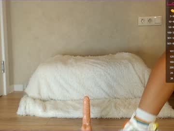 webcam girl loonyko live cam image #4666173
