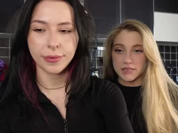 webcam girl yononeey live cam image #9173432