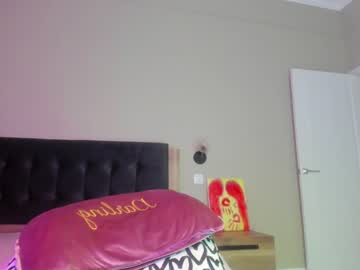 webcam girl deniseone live cam image #3543450