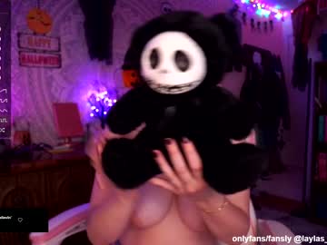 webcam girl laylas_universe live cam image #7156649