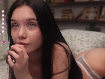 webcam girl riskyproject live cam image #10994447