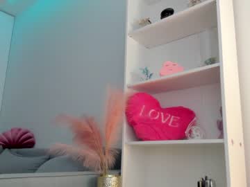 webcam girl mermaidrozalia live cam image #5038012
