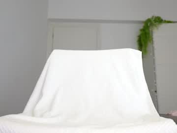 webcam girl fazeyj live cam image #12947337