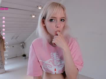 webcam girl bettybarnett live cam image #6355322