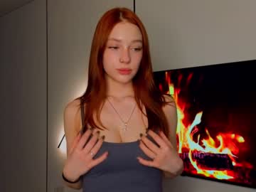 webcam girl shirleywhitney live cam image #8774894