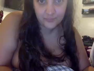 webcam girl longhairbigbewbs live cam image #3146676