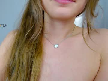 webcam girl ambertan1 live cam image #11599665