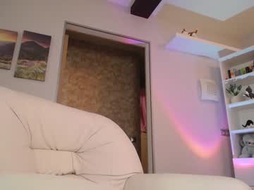 webcam girl amazing_agness live cam image #3340612
