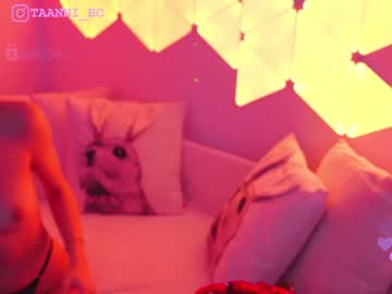 webcam girl taanni_bc live cam image #7144860