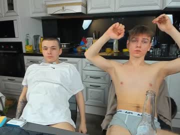 webcam couple alex_gotcha live cam image #1775363