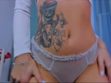 webcam girl emmi_rosee live cam image #4106094