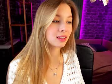 webcam girl milablush live cam image #5804995