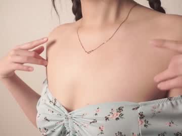 webcam girl helenmoors live cam image #5366907