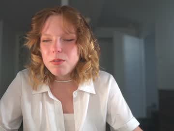 webcam girl crimsonxrapture live cam image #1714993