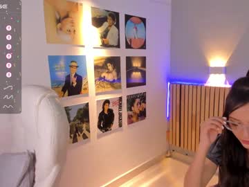 webcam girl little_effy18 live cam image #8627851