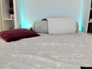webcam girl mis_eva live cam image #9346624