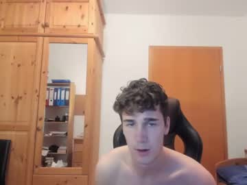webcam man justanormaldick69 live cam image #4126993
