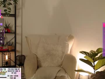 webcam girl lucylia_ live cam image #11972526