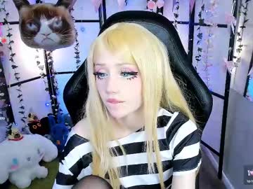 webcam girl milkycute live cam image #12365374