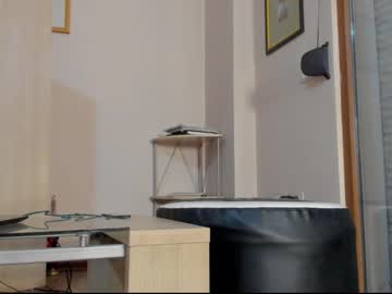 webcam girl hotel77777 live cam image #9097048