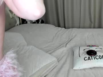 webcam girl missblondecutie live cam image #9778126