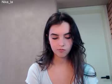 webcam girl nika_la_sun live cam image #5670751